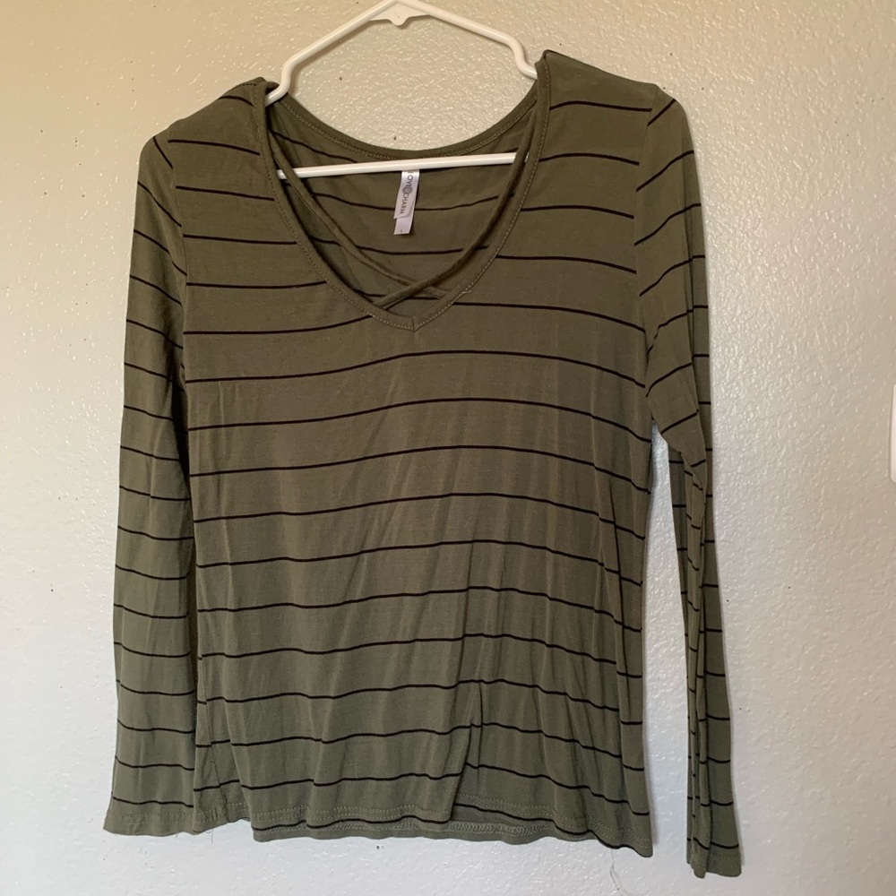 Long sleeve green and black striped top